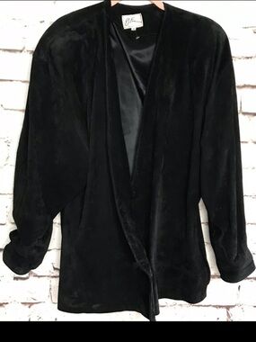 J. FOSS 80’s Vintage Black Suede jacket Size Small